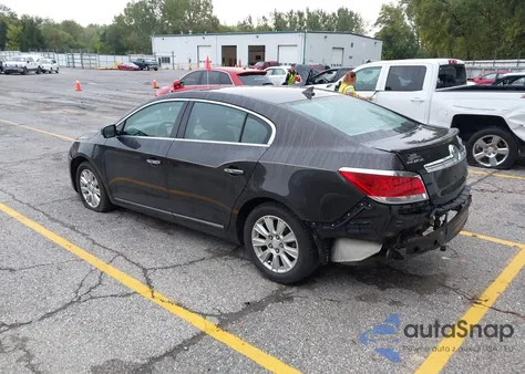2013 Buick Lacrosse Leather Group z USA, uszkodzony, nr VIN 1G4GC5ERXDF173369